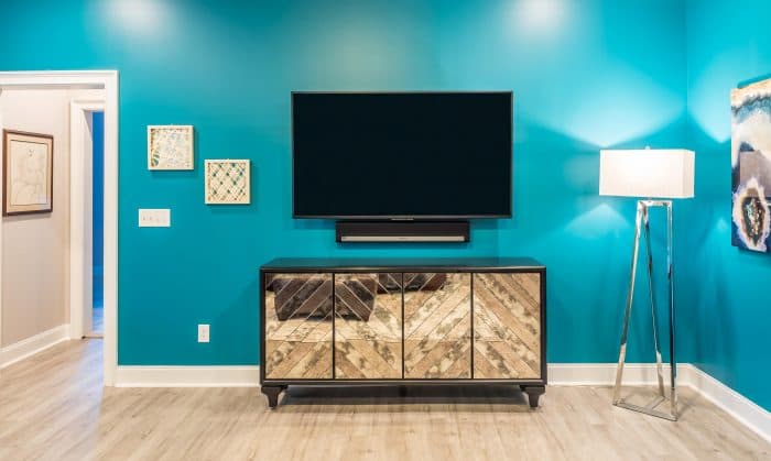 TV with Sonos Soundbar