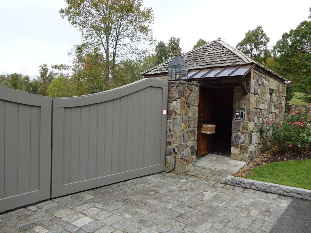gate house and gate